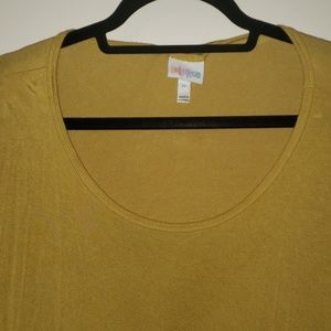 EUC Medium LulaRoe Irma